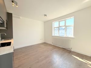 Photo 1- click for photo gallery